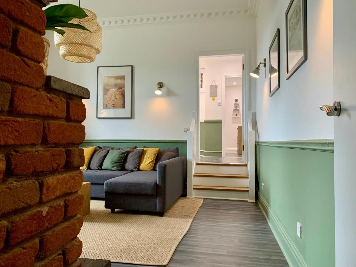 Stunning Rural Apartment - Sleeps 4 - Parking Lichfield Exterior foto
